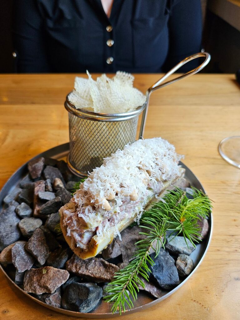 Bone Marrow appy at 5 Fishermen restaurant
