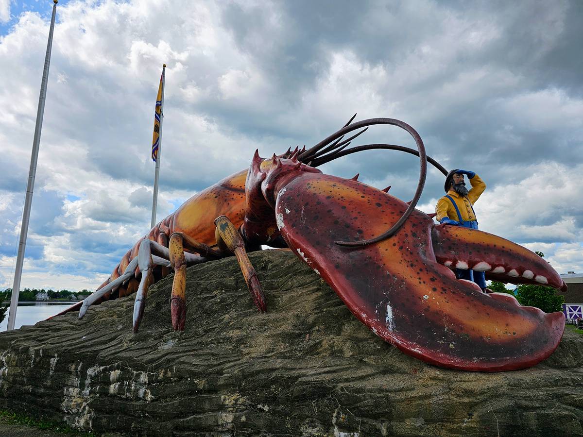 Exploring New Brunswick: Hopewell Rocks, Fundy Tides & The Lobster Capital of the World