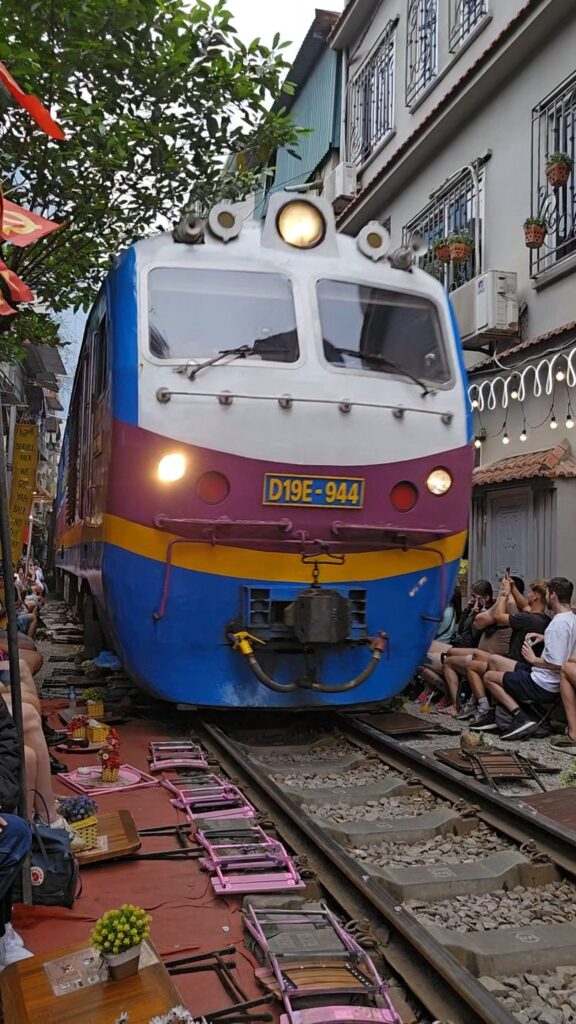 Hanoi Train