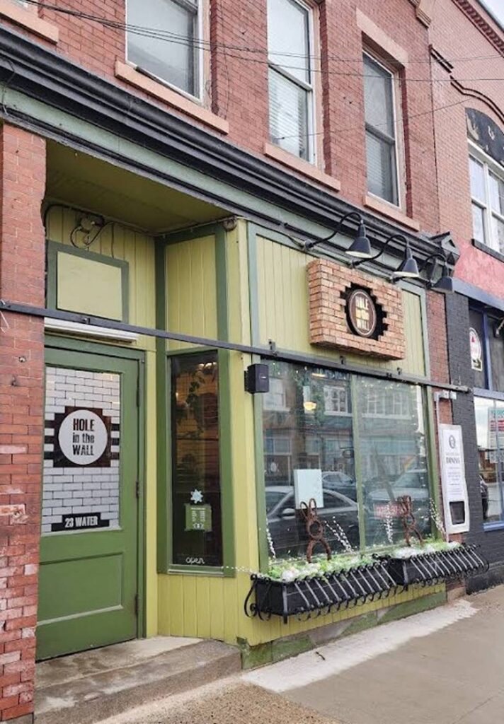Hole in the Wall Restaurant