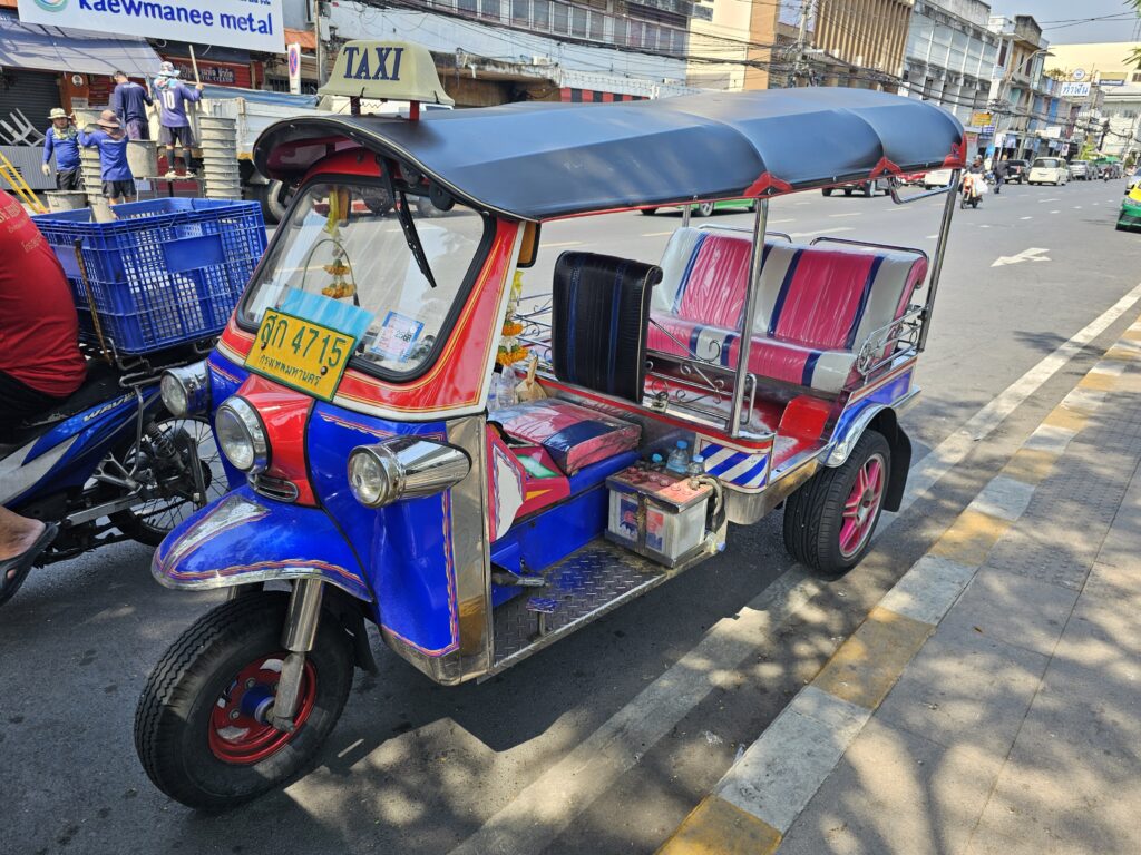 Tuktuk